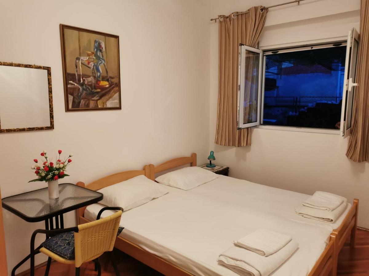 Zemunella Guest House Herceg Novi Exteriör bild