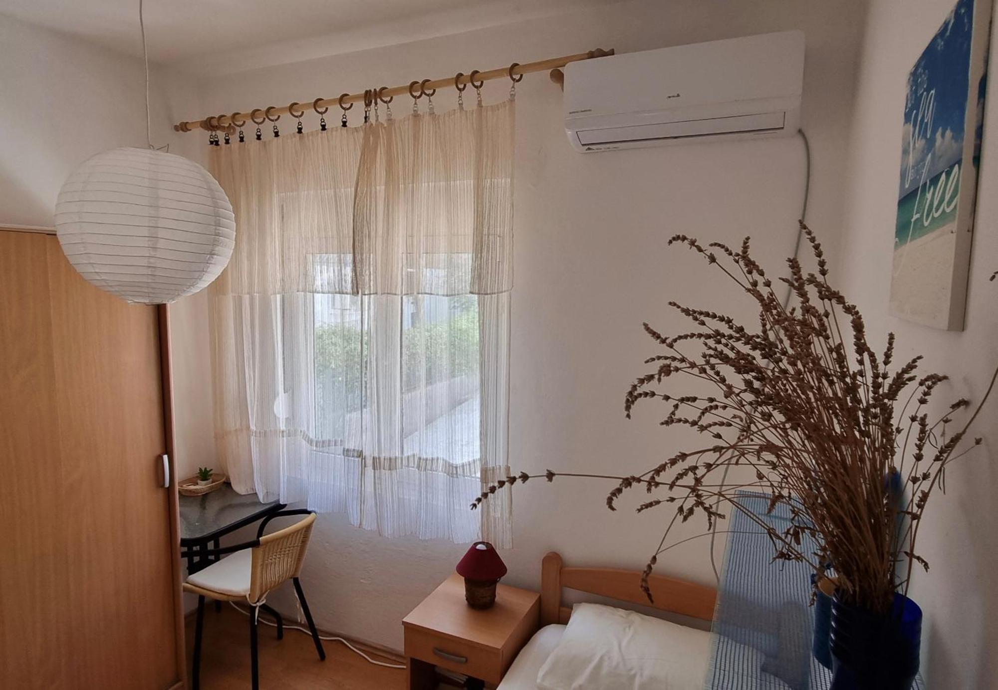 Zemunella Guest House Herceg Novi Rum bild