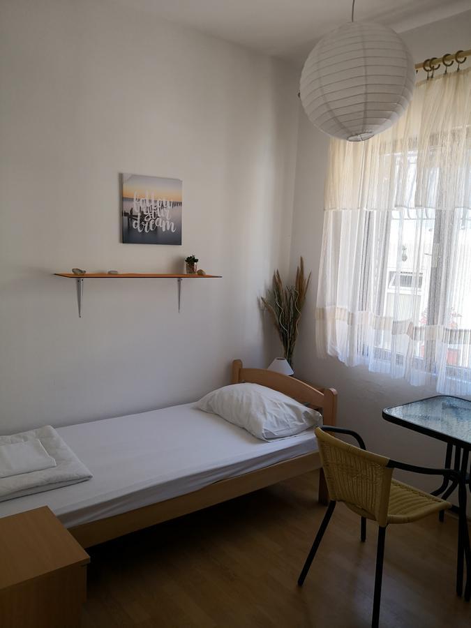 Zemunella Guest House Herceg Novi Exteriör bild