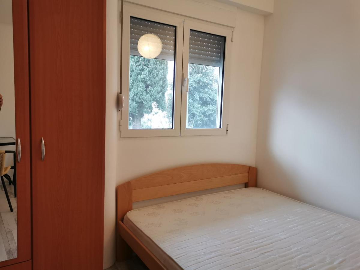 Zemunella Guest House Herceg Novi Exteriör bild